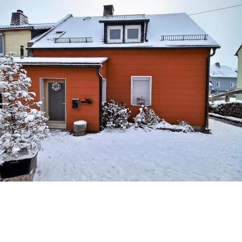 Cozy bungalow in Geroldsgrün
