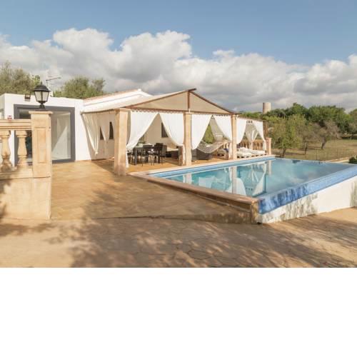 Cozy Cottage in Caimari with Private Pool
