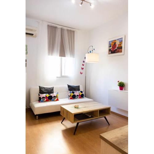 COZY FLAT IN CHUECA. BEST LOCATION!