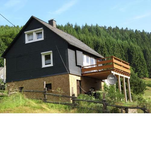 Cozy Holiday Home in Bad Laasphe near Hiking Trails