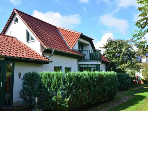 Cozy Holiday Home in Kappe with Balcony