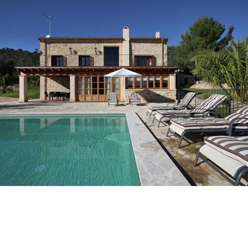 Cozy Holiday Home in Petra Majorca with Private Pool