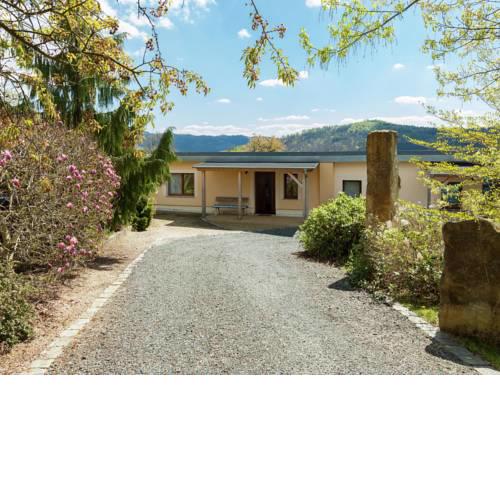 Cozy Holiday home in Sebnitz with Swimming Pool