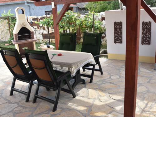 Cozy Holiday Home in Skradin with a Private Pool