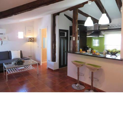 COZY & NEW bohemian apartment --- GRAN VIA CENTER