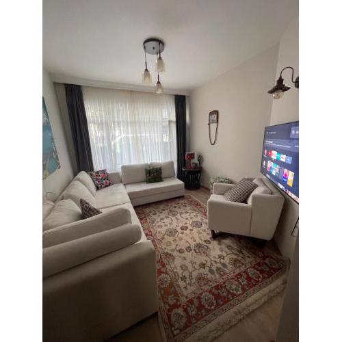 Cozy place at Yeldeğirmeni, Kadıköy area