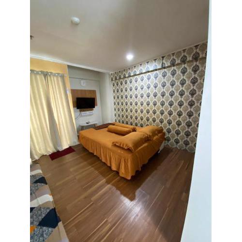 Cozy Room by HHH PROPERTY