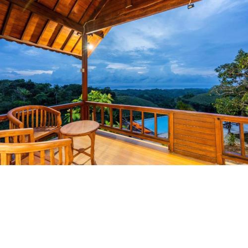 Cozy Room with Amazing View at Nusa Penida Island