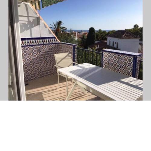 Cozy Seaview apartment in Torremolinos