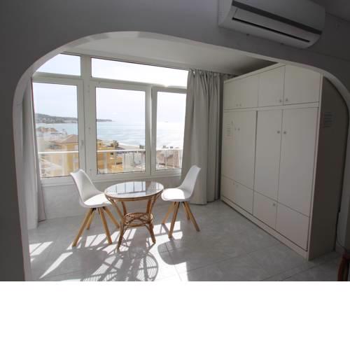 Cozy studio on the Beach