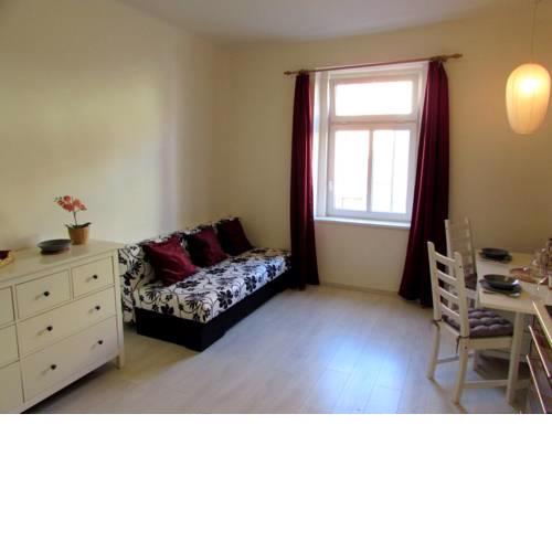 Cozy studio Šlik Close to Prague Castle