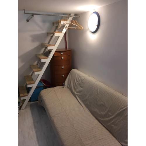 Cozy studio/Cabin Boat in Madrid Down Town