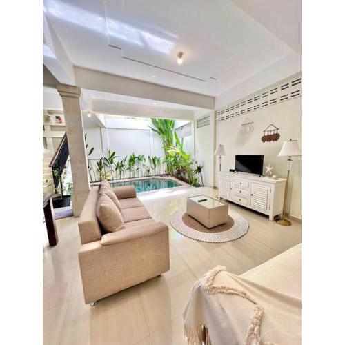 Cozy tropical villa Armia Seminyak Kerobokan
