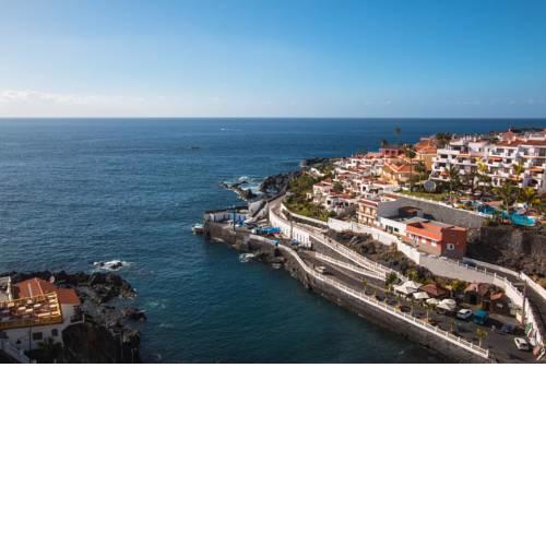 Cozy vacation 2 bedroom apartment with ocean views