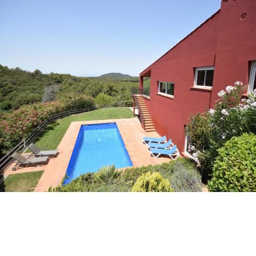 Cozy Villa in Begur with Swimming Pool