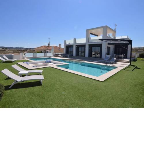 Cozy Villa in Torremendo with Private pool