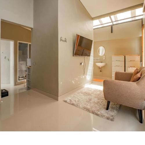 Cozy73 Uluwatu close to Savaya and Karma Kandara