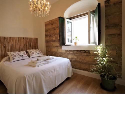 Cream Loft. Siente Jerez. Parking+Wifi+Netflix