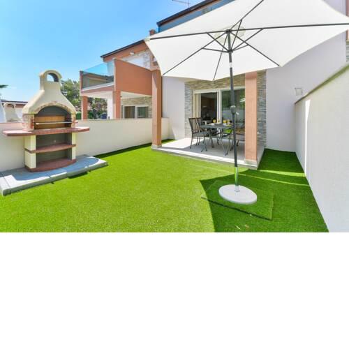 Crowonder Cascada Villa - S3