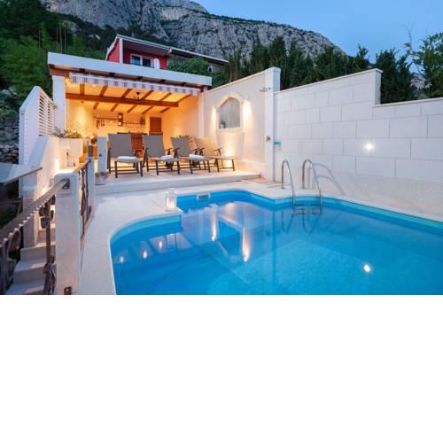 ctma136/ Old Dalmatian house with private pool