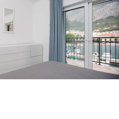 ctma292 Apartment in the center of Makarska for 3 + 1 persons