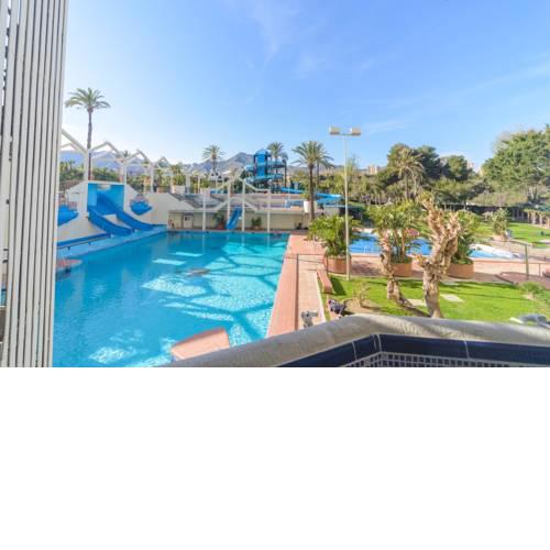 Cubo's Apartamento Benal Beach 215