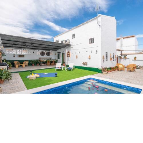 Cubo's Casa Virgen del Yal