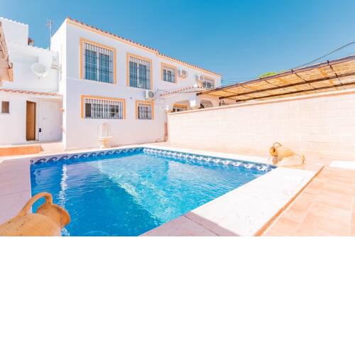 Cubo's Villa Paraiso