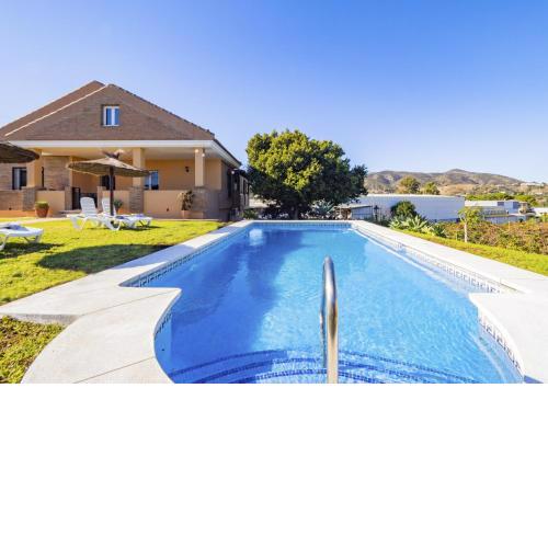 Cubo's Villa Plumaria de Alhaurin