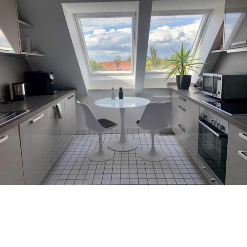 Dachgeschosswohnung mit Balkon