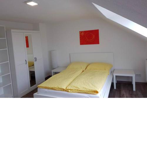 Dachwohnung Eyb mit 3 Schlafzimmern