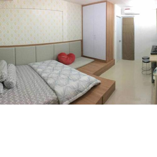 Dahlia Cozy Asian studio apartment @ Bassura
