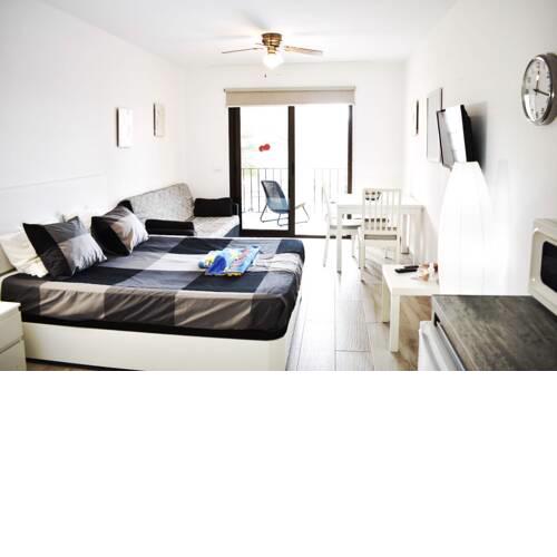 Daisy Apartments