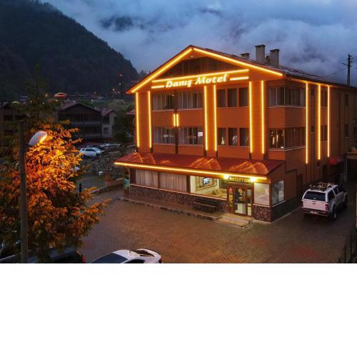 Danis Motel