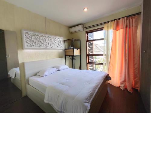 De Hanami Homestay @Sapphire