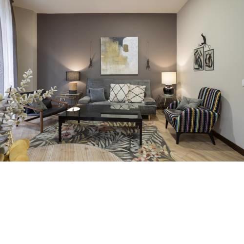 DE LA GUARDIA SUITE 2