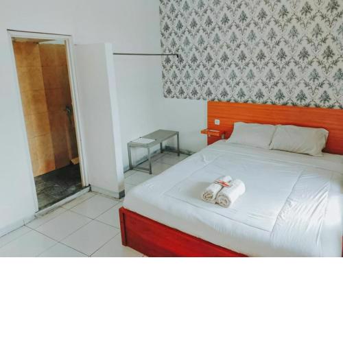 De Luck Homestay near Alun Alun Sidoarjo