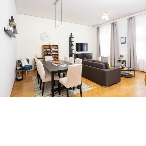 De Luxe Suite Börse by ichbucheAT