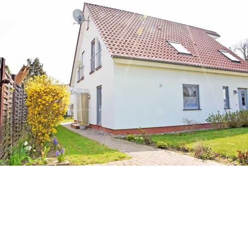 DEB 041 Ferienwohnung am Kurpark Altefähr