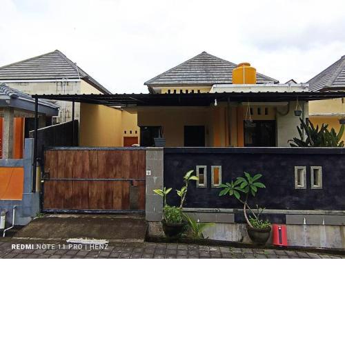 Dee homes ungasan