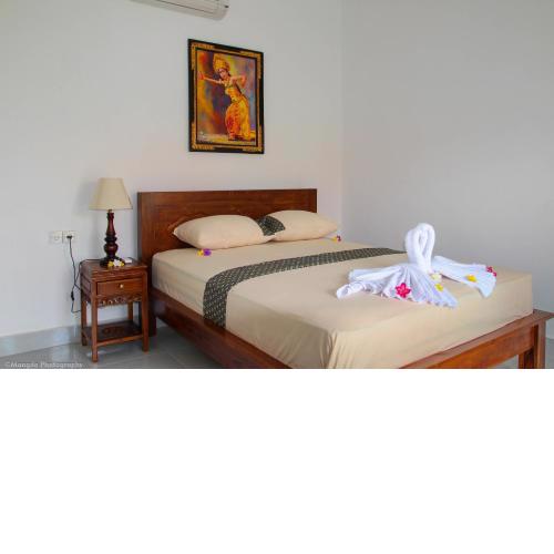 DeIndra Nusa Inn
