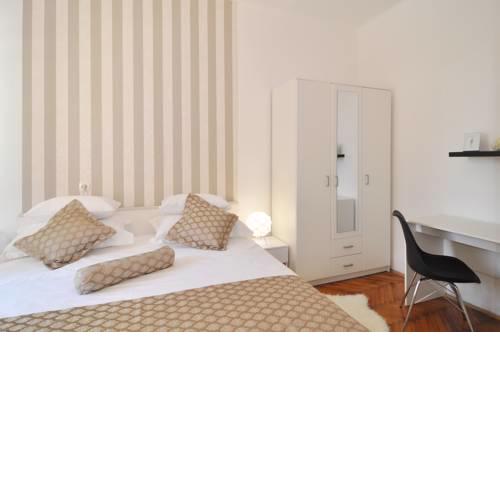 Del Carmen Apartment