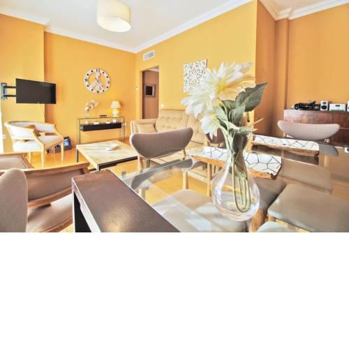 Del Parque Flats - Cervantes
