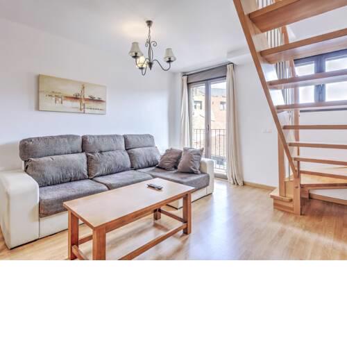 Delightful Apartment in Gudar with Terrace