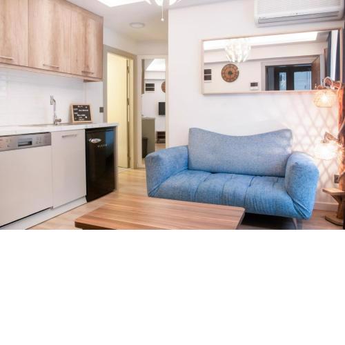 Delightful Flat 500 m to Uskudar Ferry Station