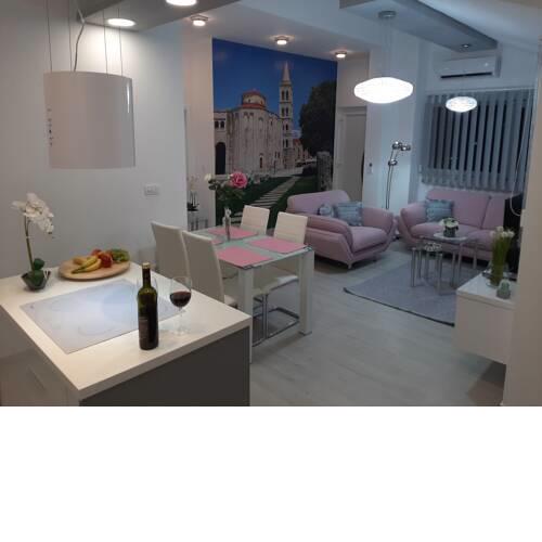 Deluxe Apartman Korina & Ramona