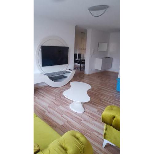 Deluxe Apartment O&V