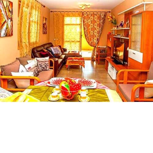 Deluxe garden flat near Terra-Mítica