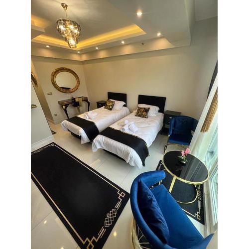 Deluxe suite golden horn