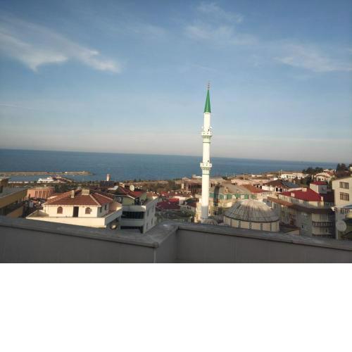 deniz manzaralı çatı katı 2+1 merkez